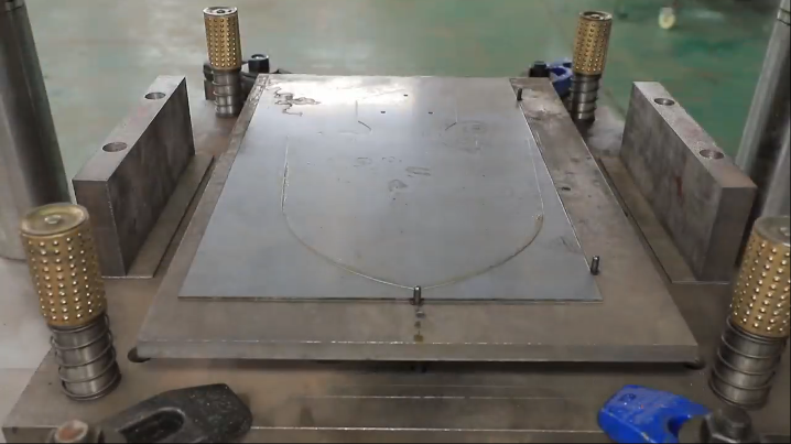 High Precision Shovel Mold Is Specially Designed for Producing Shovel Tools 
