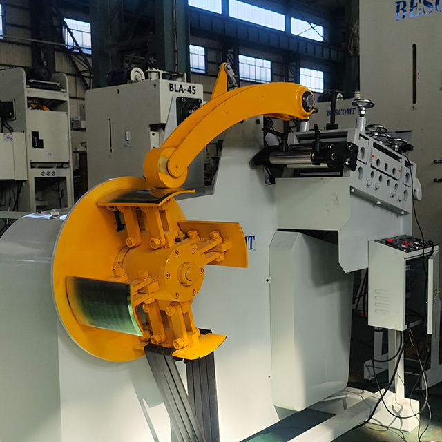 Heavy Plate 2 in 1 Decoiler and Leveler Machine | Automatic Steel Coil Processing Line