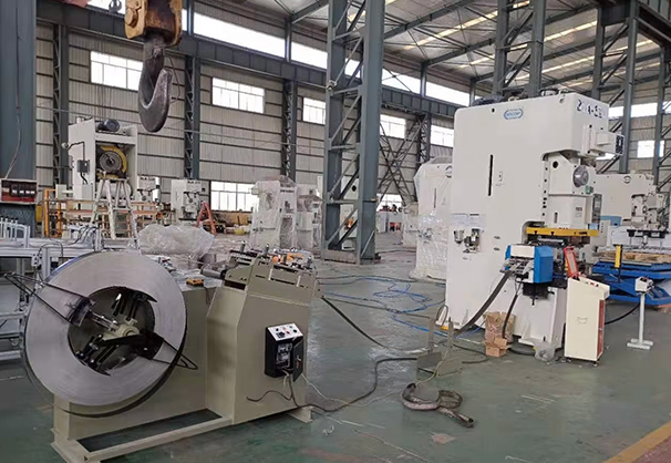 Hinge-Production-Line4